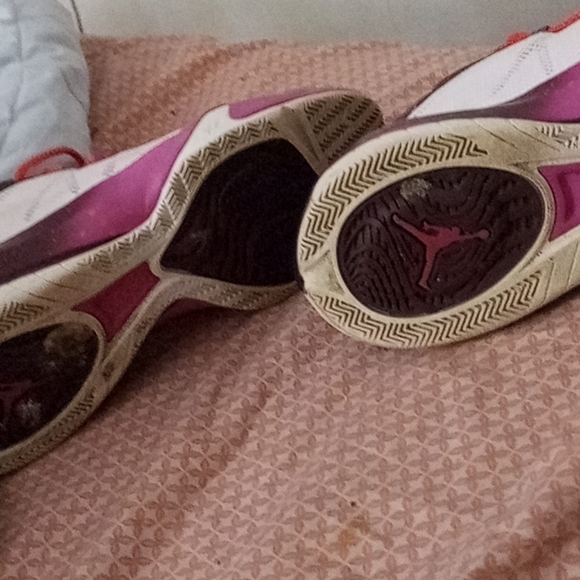 Jordons - Picture 2 of 4